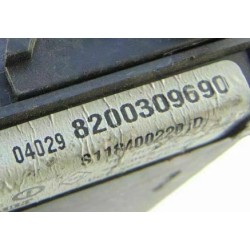 copy of UCH VIERGE RENAULT MEGANE SCENIC 2 N2 8200525384 S118400150D LIGHT INT